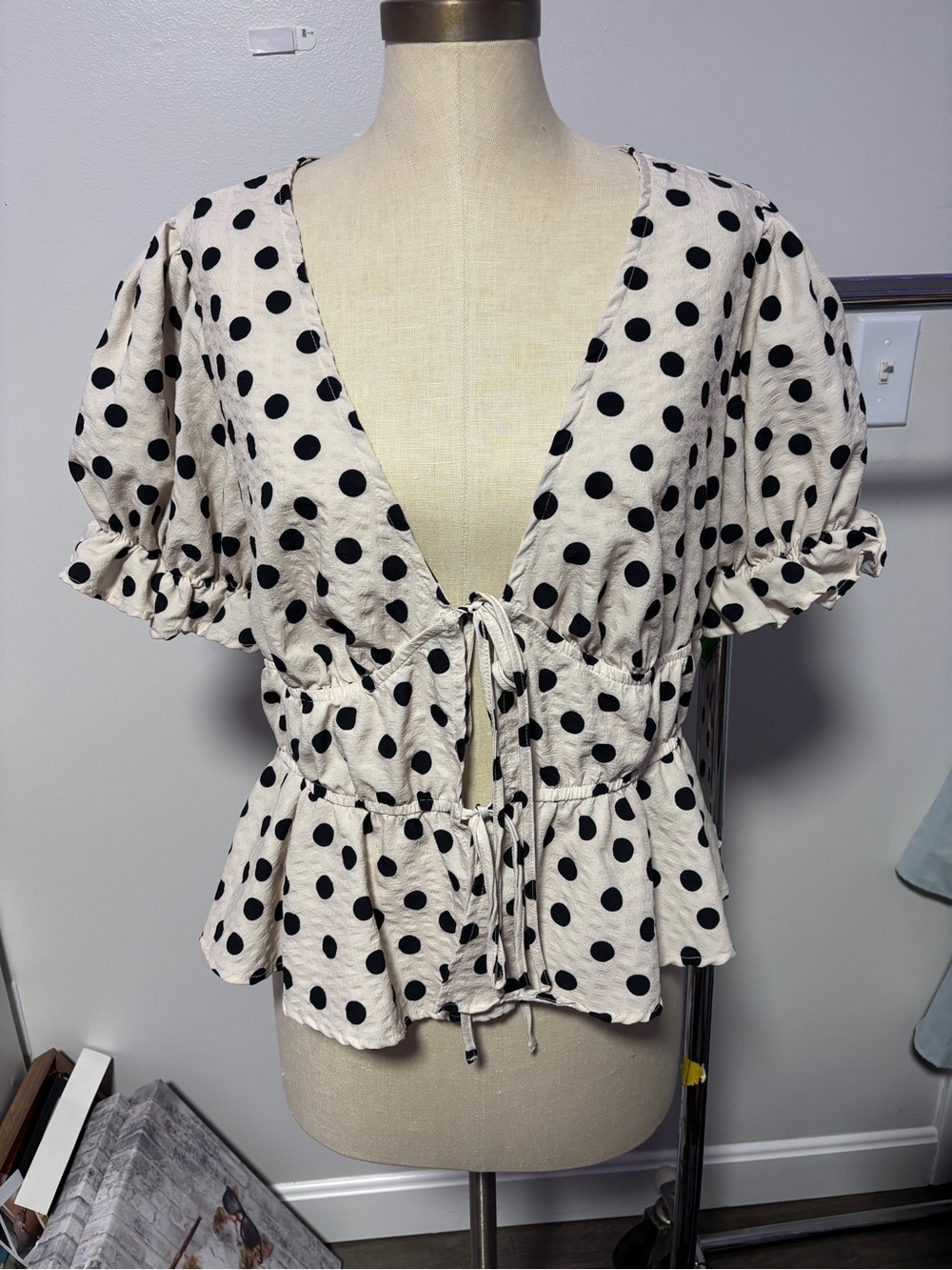 Polkadot tie front blouse